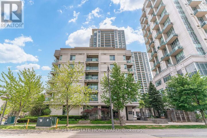 Property Photo: 19 Avondale Avenue Up01 ON M2N 2T6