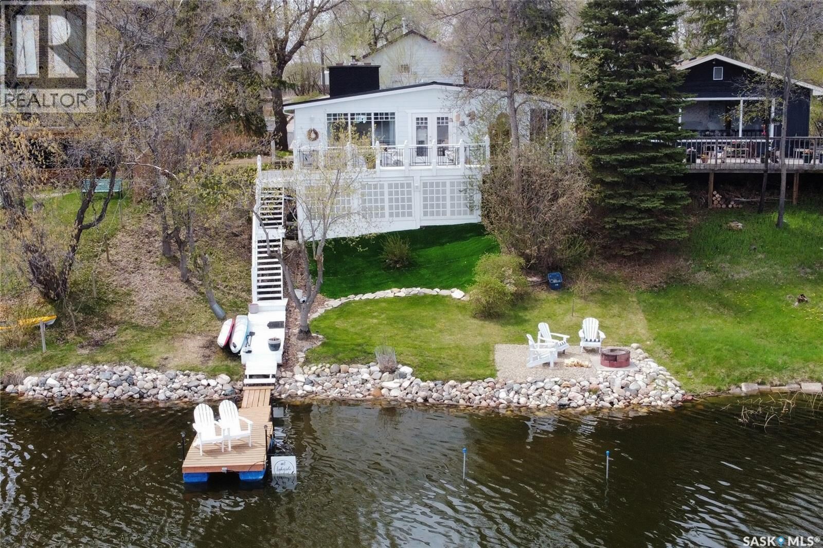 Property Photo: 8 Lakeside Drive SK S7K 1N2