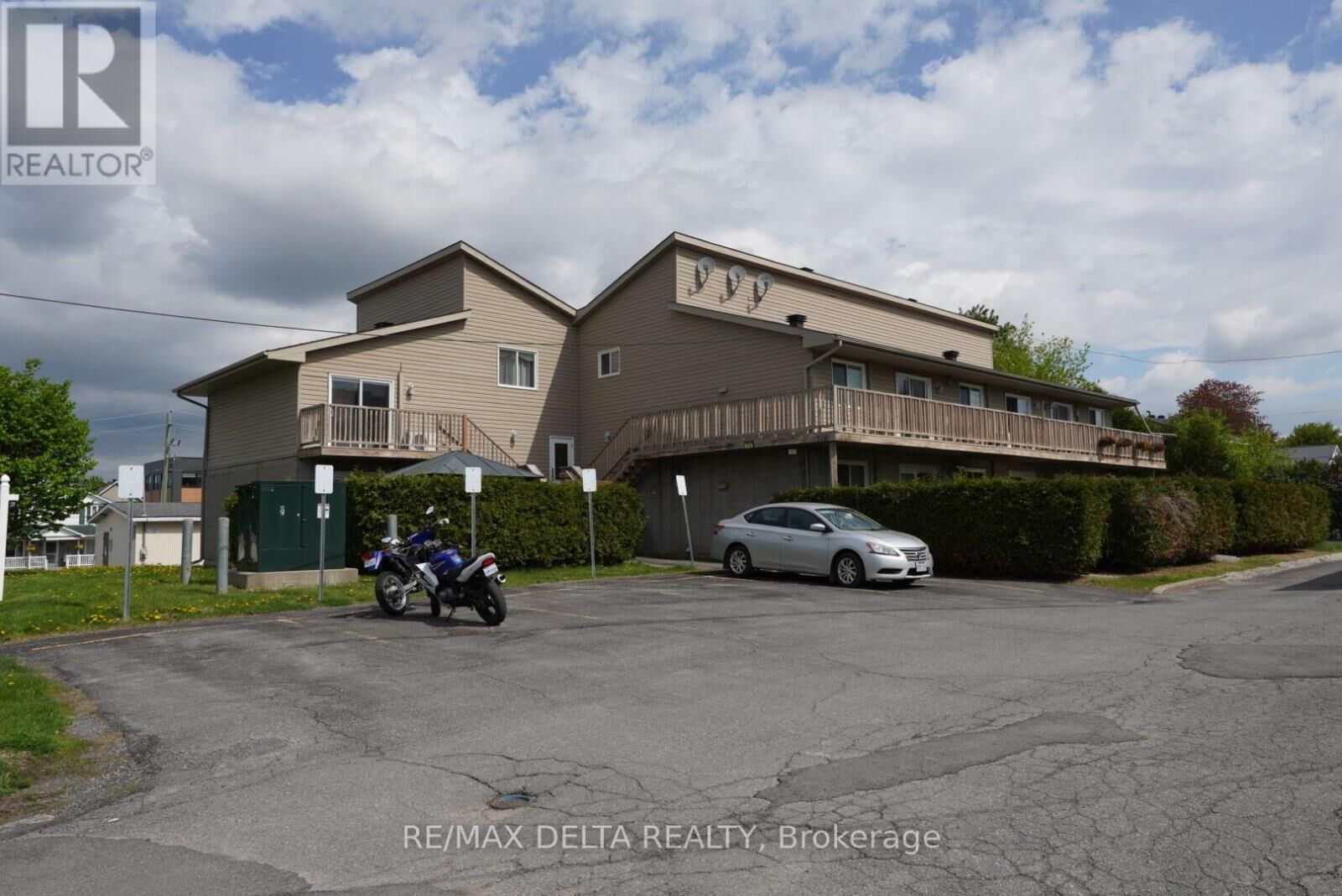 Property Photo: 776 St-Jean Street 3 ON K0A 1M0