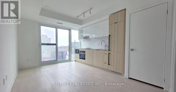 Property Photo:  252 Church Street 3002  ON M5B 1Z2 