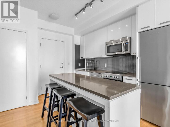Property Photo:  295 Adelaide Street West 2311  ON M5V 0L4 