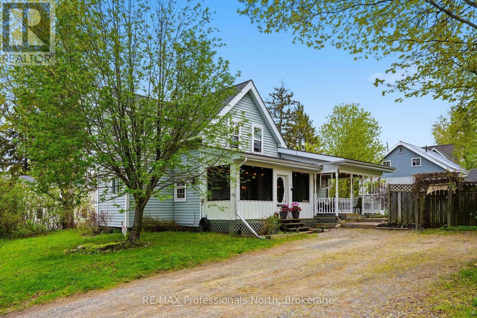 Property Photo: 67 Young Street ON P1L 1G7