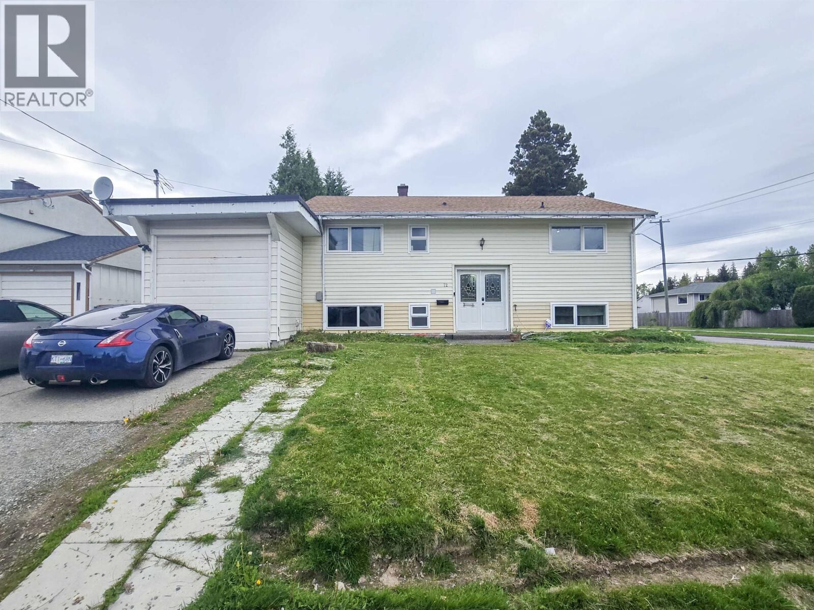 Property Photo:  72 Stein Street  BC V8C 1J1 