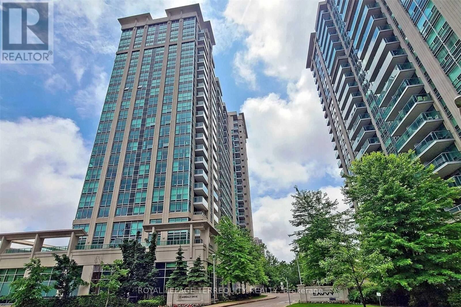 Property Photo:  17 Anndale Drive 2211  ON M2N 2W7 