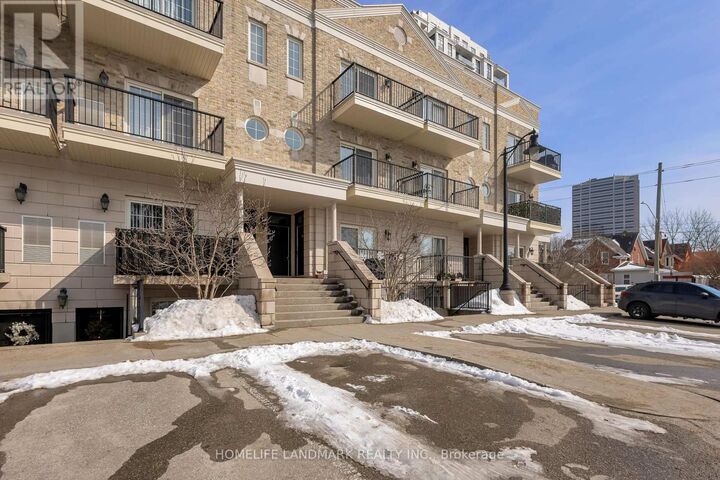 Property Photo:  133 Park Street 304  ON N2L 0B2 
