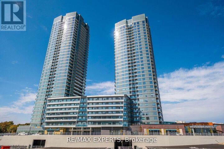Property Photo:  50 Upper Mall Way B1504  ON L4J 0L8 