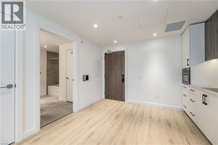 Property Photo: 741 King Street West 505 ON N2G 0E9