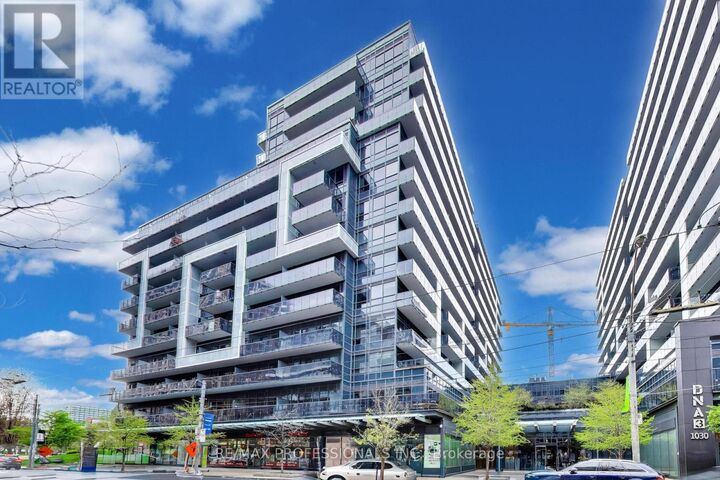 Property Photo: 1030 King Street West 912 ON M6K 0B4