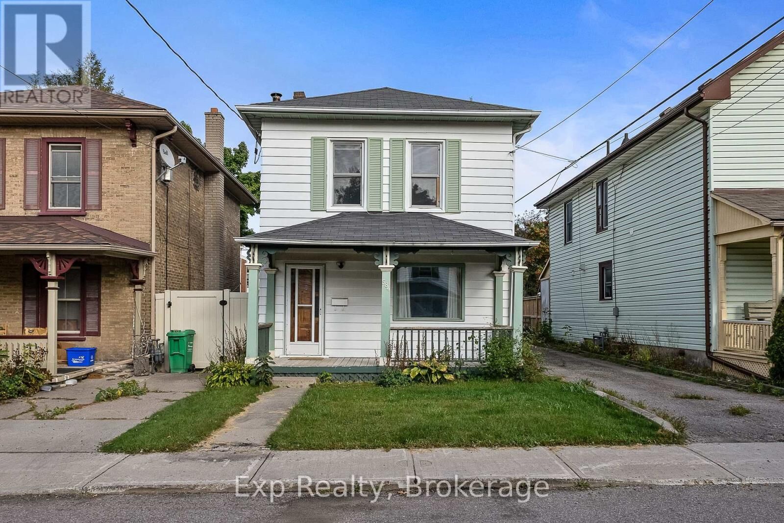 Property Photo: 584 Maiden Lane ON K9H 3V2