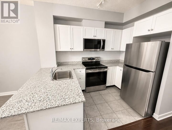 Property Photo:  1359 Rathburn Road  ON L4W 5P7 