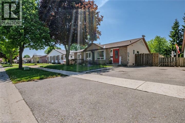 Photo de la propriété:  33 Palomino Drive  ON N3P 1J6 