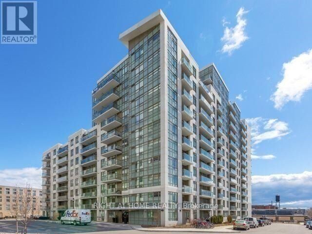 Property Photo: 812 Lansdowne Avenue 1016 ON M6H 4K5
