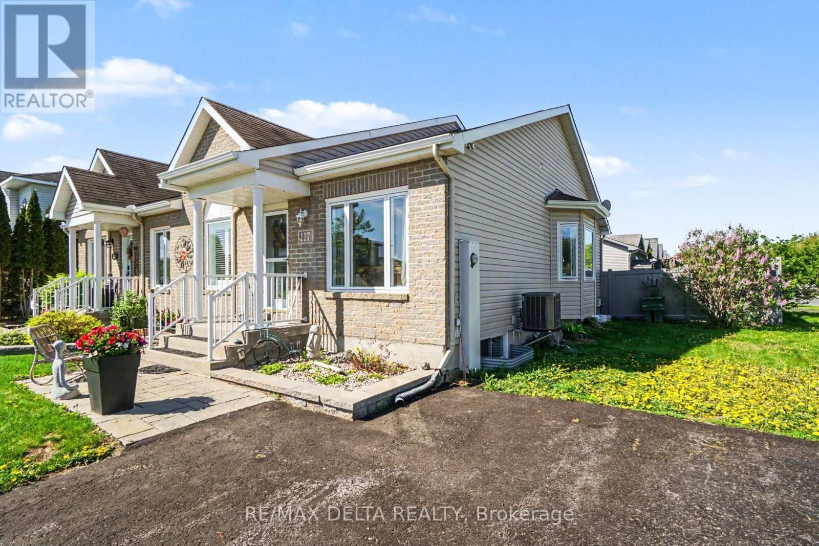 Property Photo:  117 Panorama Avenue  ON K0A 3K0 