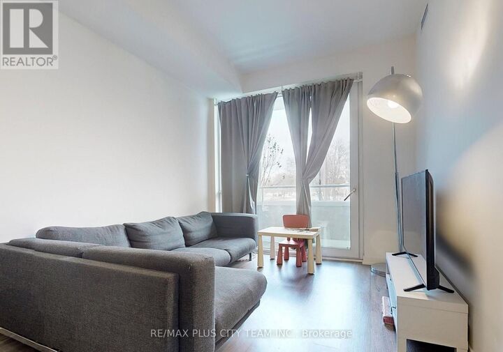Property Photo: 10 Deerlick Court 206 ON M3A 0A7