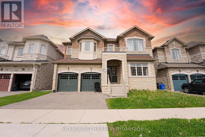 Property Photo:  3217 Meadow Marsh Crescent  ON L6H 7H5 