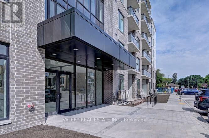 Property Photo: 103 Roger Street 102 ON N2J 1A4
