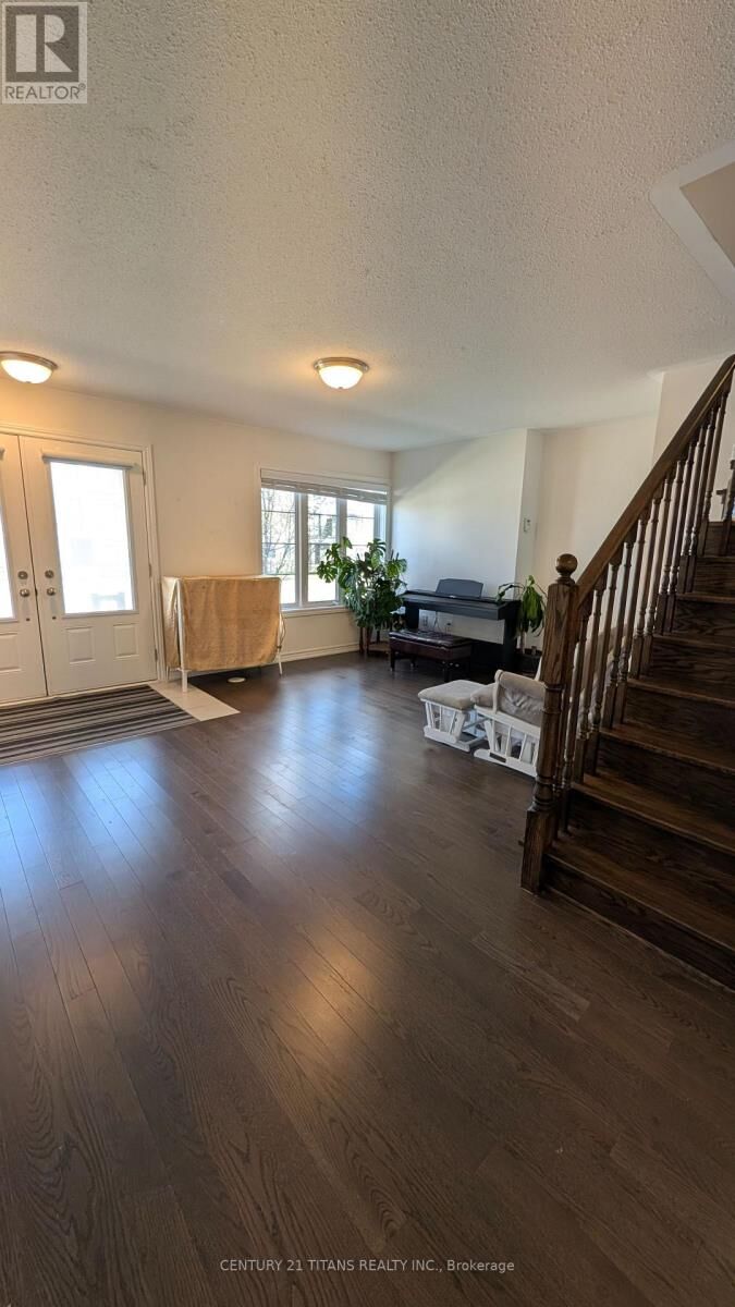 Property Photo:  6 Westbury Way  ON L1M 0L9 