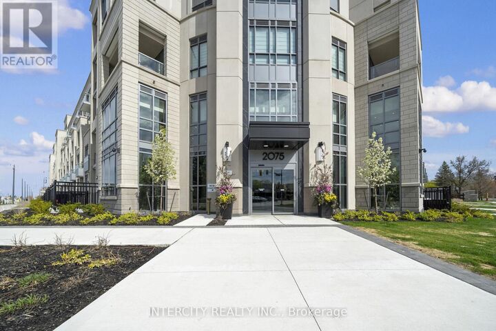 Property Photo:  2075 King Road 215  ON L7B 0R6 