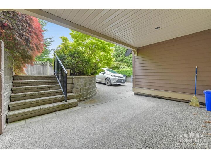 Property Photo:  14066 24 Avenue Basement  BC V4A 2H3 