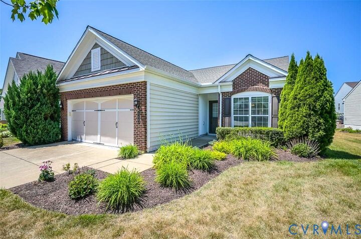 Property Photo: 112 Denison Street VA 22406