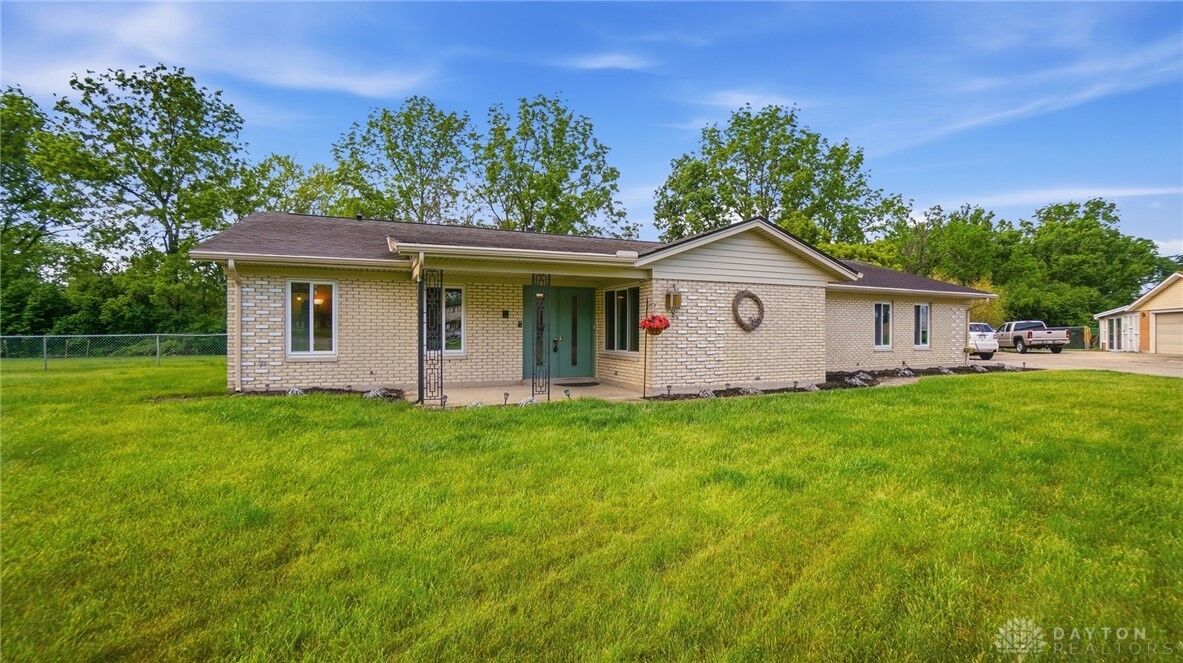 Property Photo:  6030 Cobbleskill Court  OH 45459 