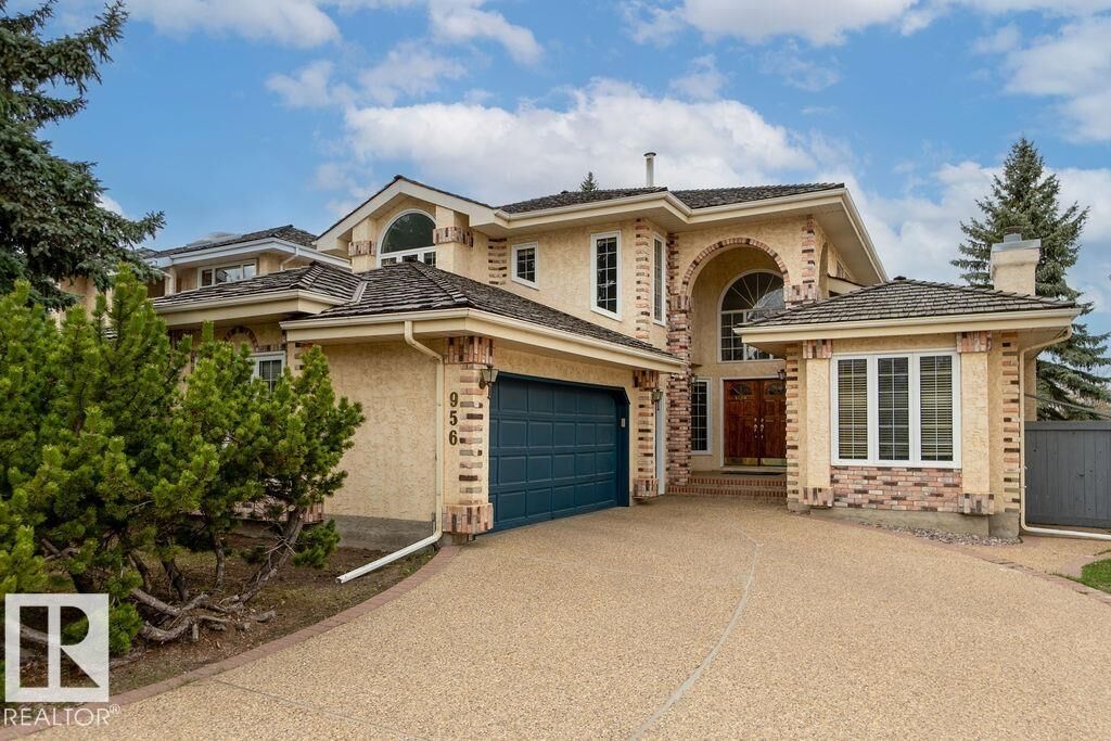 Property Photo:  956 Ogilvie Boulevard NW  AB T6R 1K8 