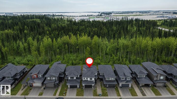 Property Photo:  37 Brunswyck Crescent  AB T7X 0Y9 