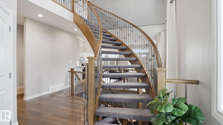 Property Photo: 2620 Adam Crest SW AB T6W 3C1