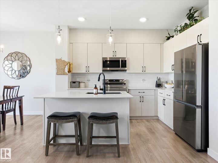 Property Photo: 362 Genesis Villa(S) AB T7Z 0J6