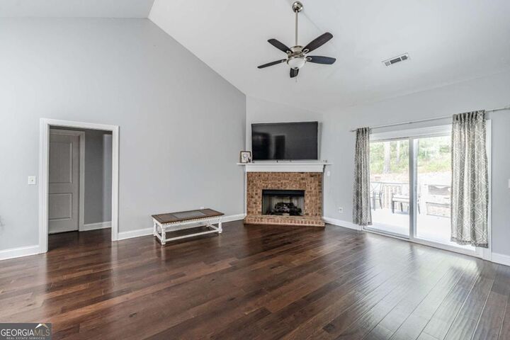 Property Photo:  559 Freeman Ferry Road SE  GA 30161 