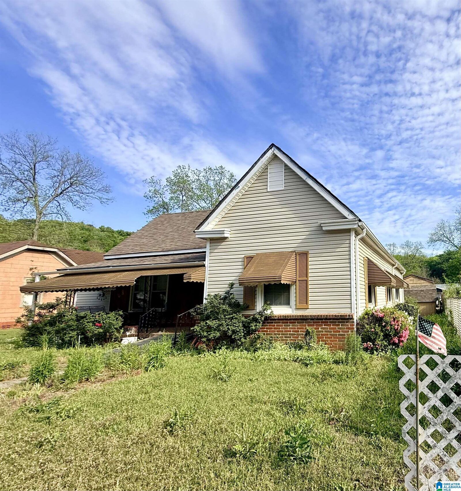 Property Photo:  7 Draper Street  AL 36203 