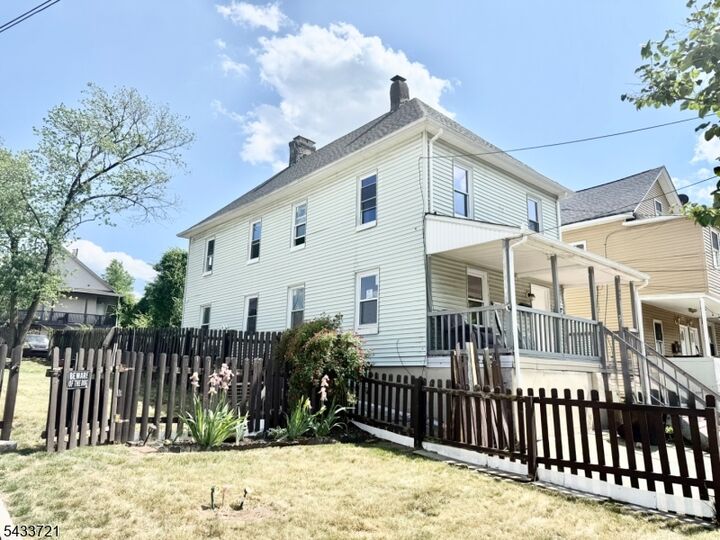 Property Photo:  659 S 2nd St  NJ 07060 