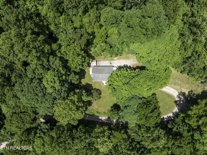 Property Photo:  3714 Roberts Rd  TN 37721 