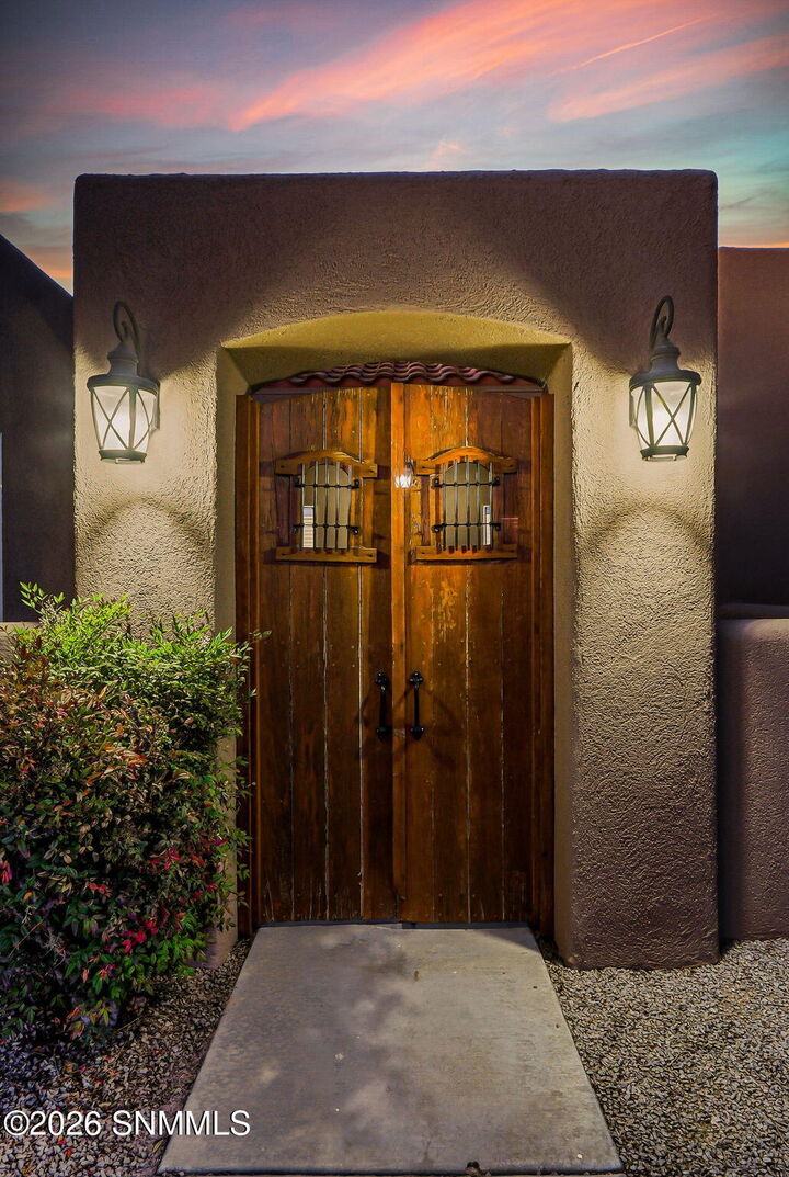 Property Photo:  4112 Papago Court  NM 88005 