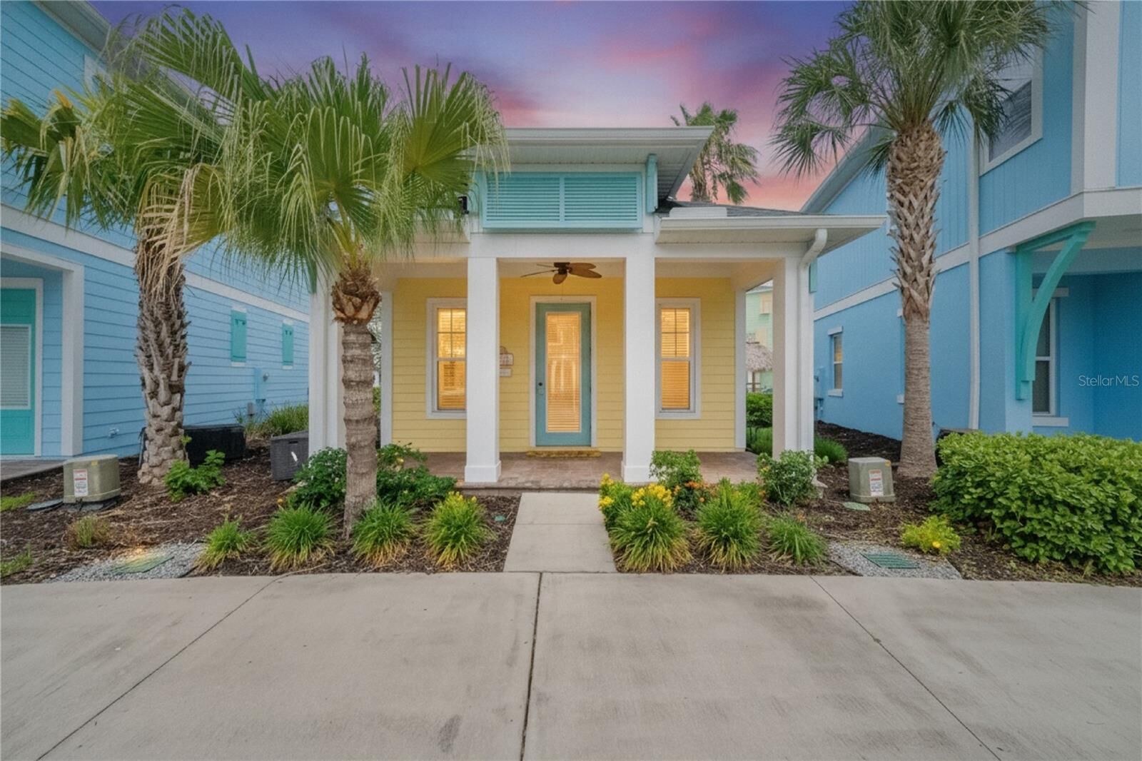 Property Photo:  3054 Pirate Way  FL 34747 