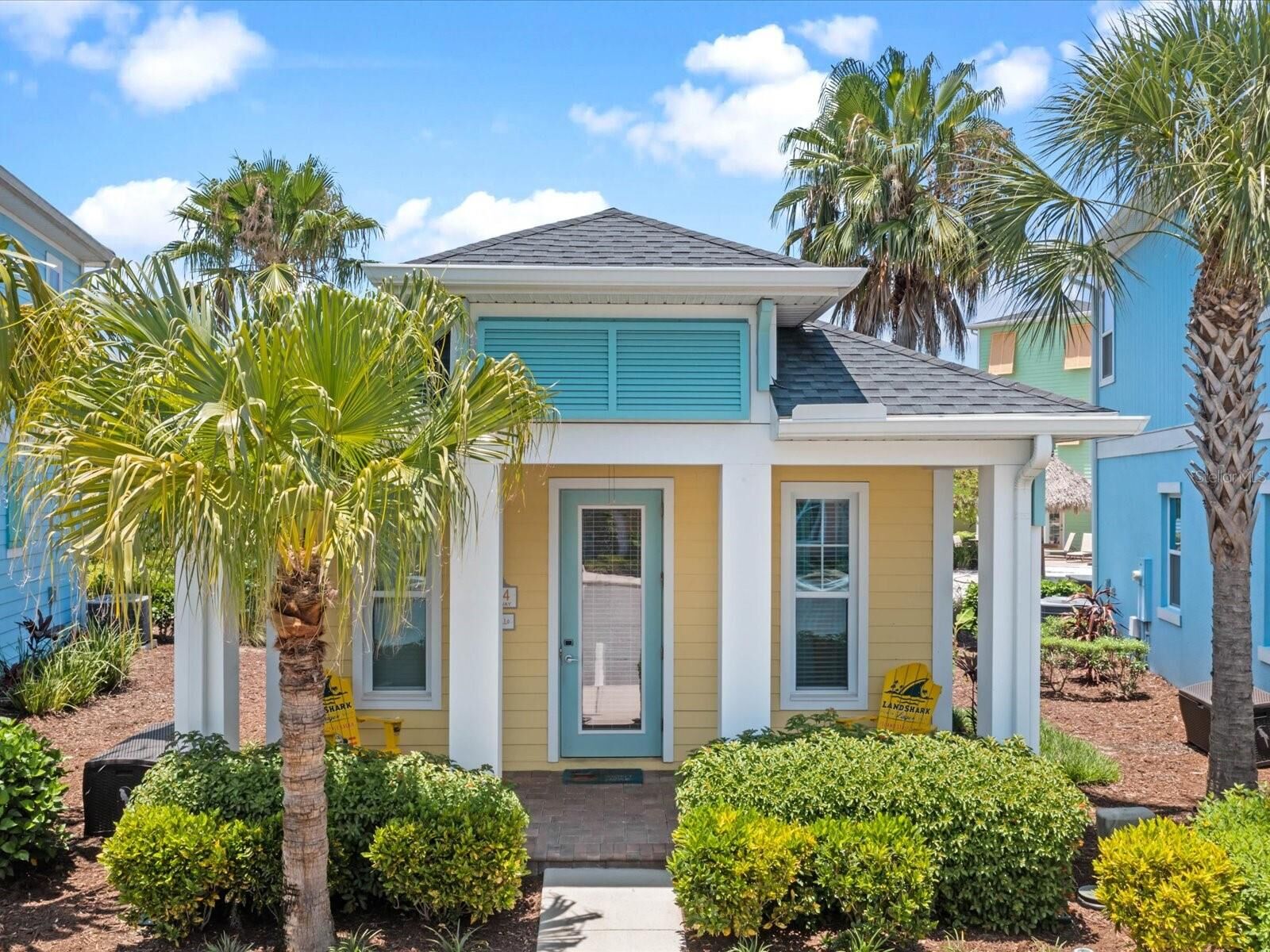 Property Photo: 3054 Pirate Way FL 34747