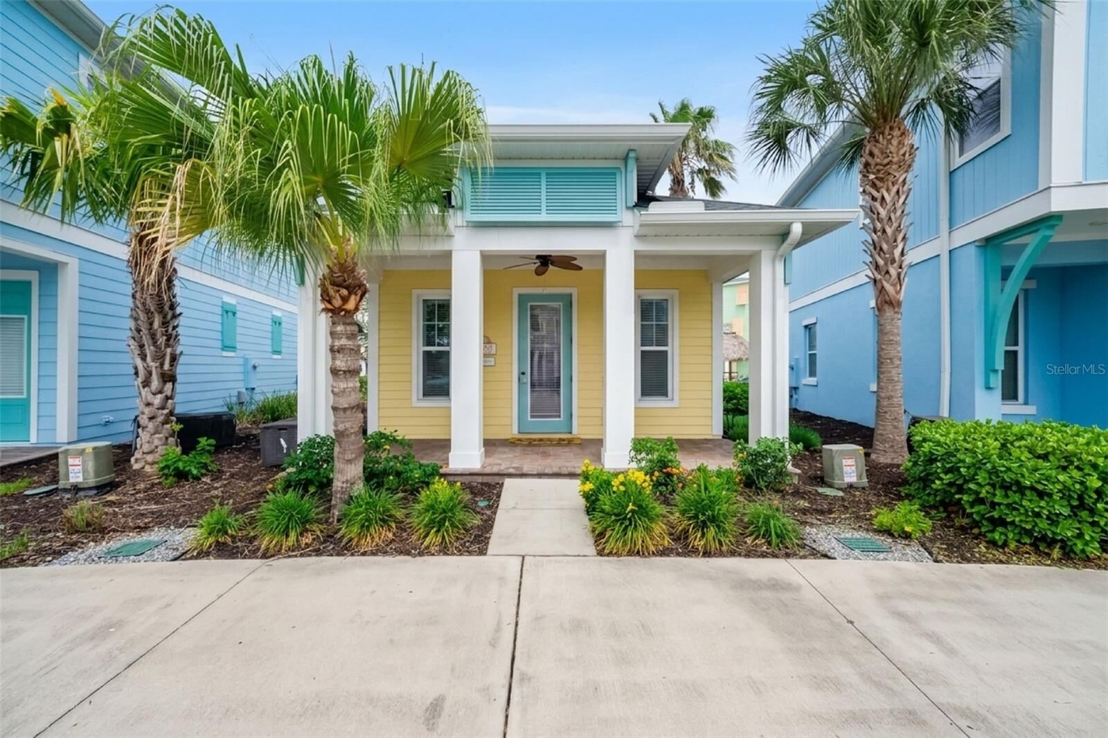 Property Photo:  3054 Pirate Way  FL 34747 