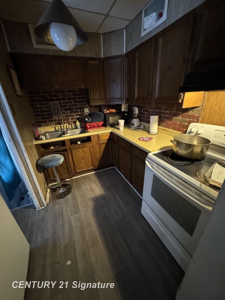 Property Photo:  1815 State Street  MI 48602 
