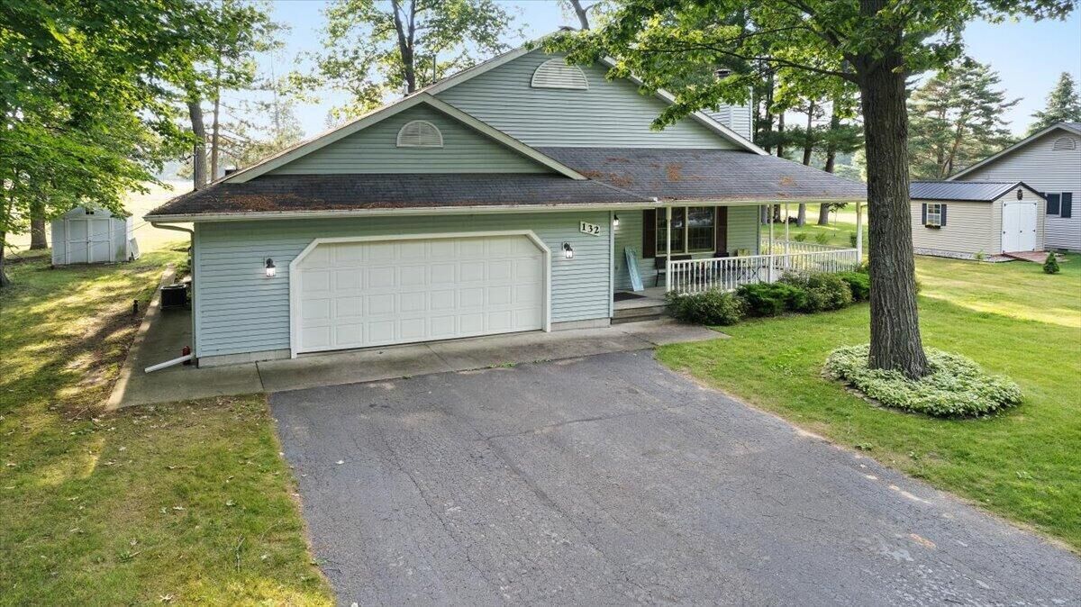 Property Photo: 132 White Deer Trail MI 48651