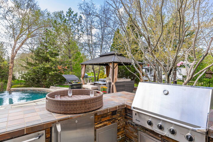 Property Photo:  39W514 Bealer Circle  IL 60134 