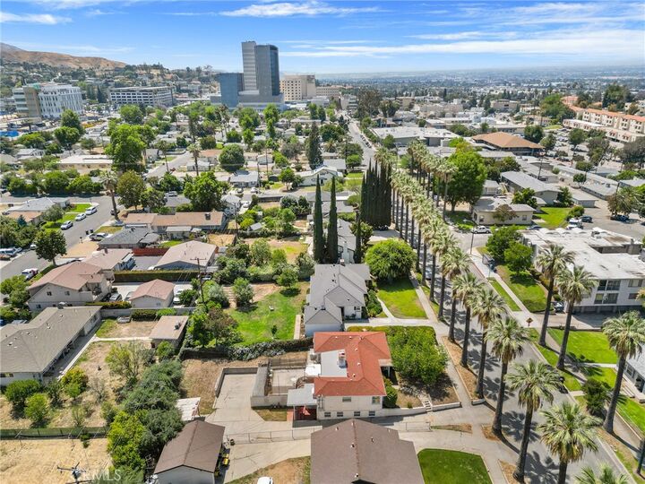 Property Photo:  25107 Prospect  CA 92354 
