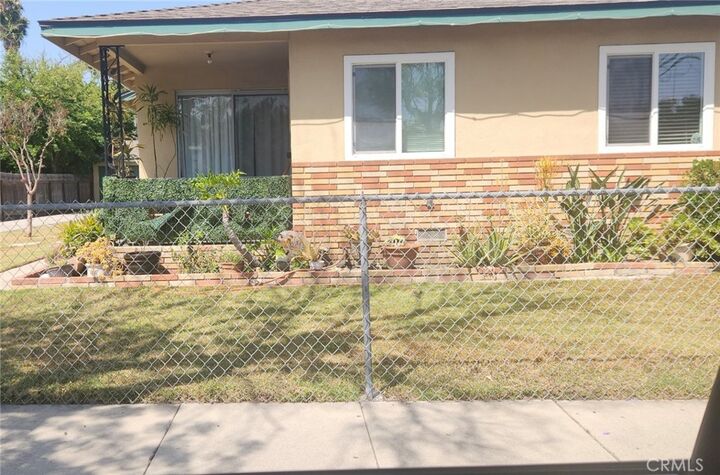 Property Photo: 8977 Bryson Avenue CA 90280