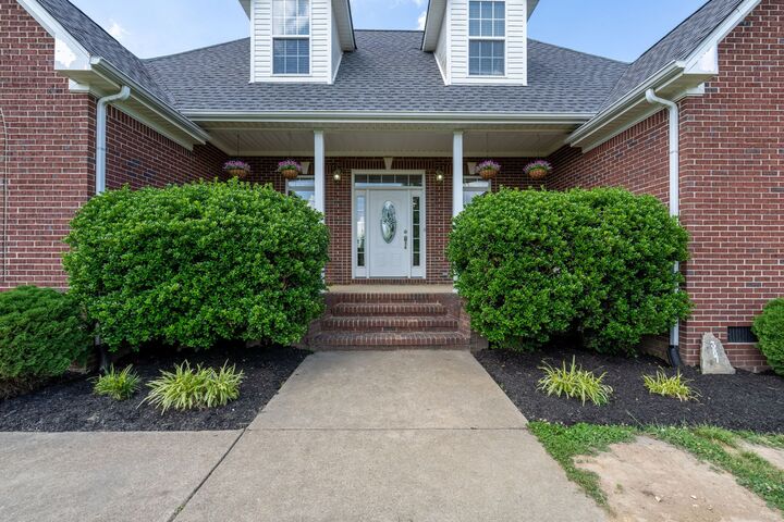 Property Photo: 387 Center Point Dr TN 38483