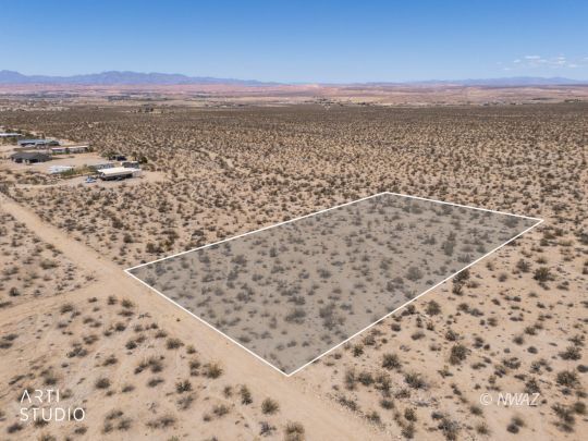 Property Photo: 3 E Red Horizon Rd AZ 86432