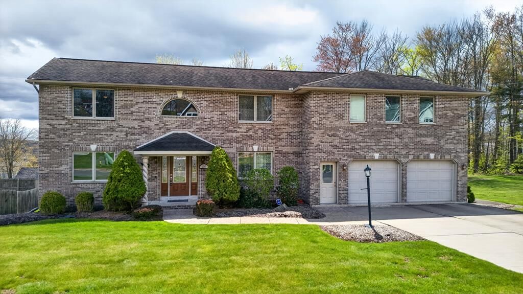 Property Photo:  2040 Felicia Blvd  NY 13760 