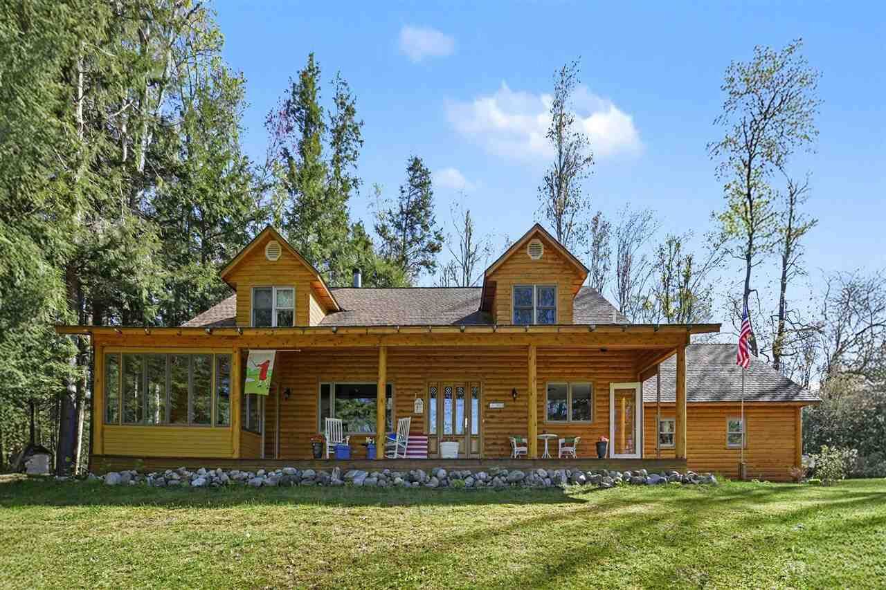 Property Photo: 4708 W Lake St MI 49740