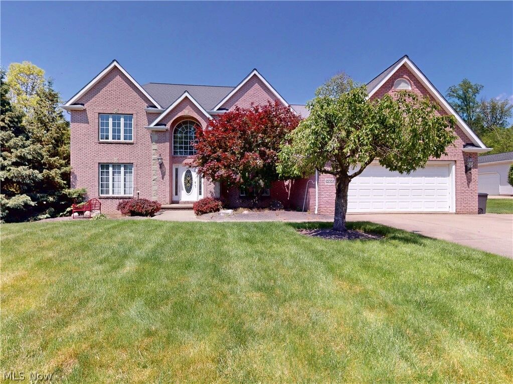 Property Photo:  8166 Washington Avenue  OH 44133 