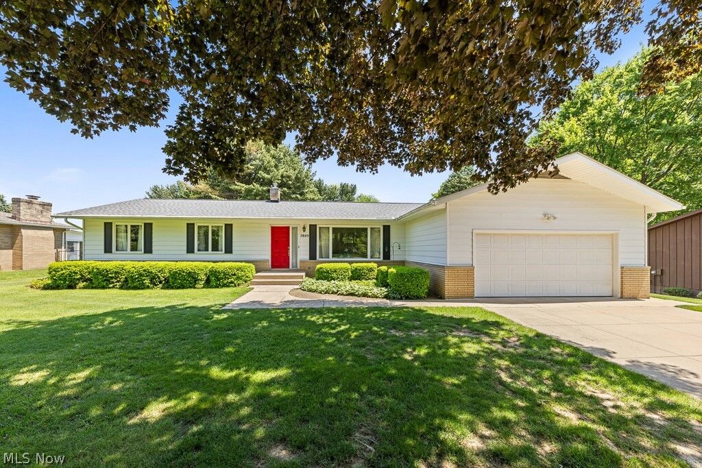 Property Photo:  5849 Iva Drive  OH 44319 