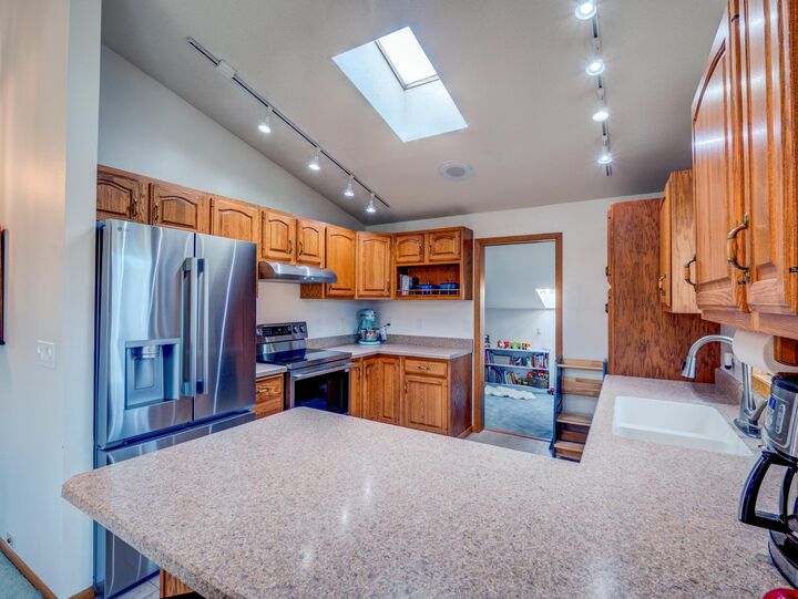 Property Photo: 2935 Acorn Lane NE MN 56601