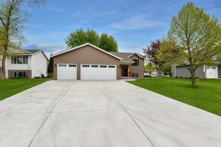 Property Photo:  646 7th Avenue S  MN 56377 